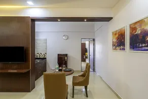 StayBird - Divine Suites, Business Hotel, Kharadi - Chambre