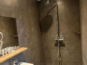 Camp-Inn Hotel - Salle de bain