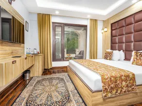Hillside Resort & Spa Pahalgam - Room