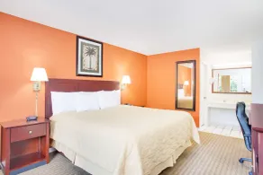 Super 8 by Wyndham Defuniak Springs - Chambre