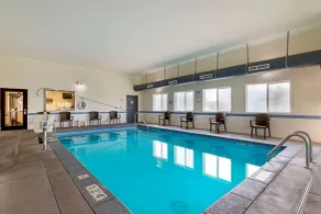 Comfort Inn & Suites Ponca City near Marland Mansion - Piscine