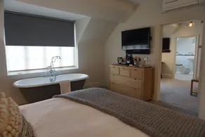 The Crown - Habitación