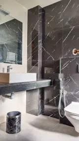 HOTEL VINTAGE CASTLE - Bathroom