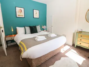 Churchside House - Room