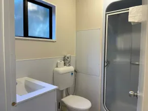 Rayland Epsom Motel - Salle de bain