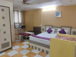 Hotel Nirmal Palace - Room