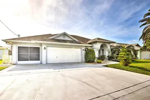 Waterfront Palm Coast Vacation Rental w/ Pool! - Interior