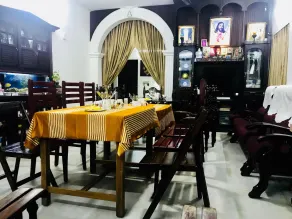 Bastian Homestay - Restaurant