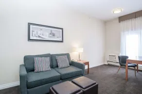 Sandman Hotel & Suites Calgary West - Chambre