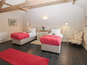Gallow Law Cottage - Room