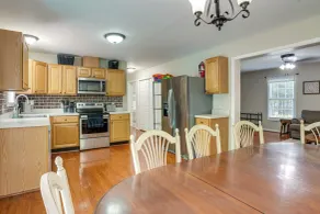 Hot Tub, Boat Slip & Arcade Games! Lake Anna Home - Innenbereich
