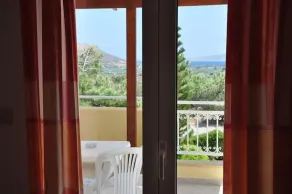 Lagos Studios & Apartments - Vue de la chambre