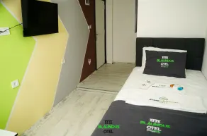 Blaundus Otel - Room
