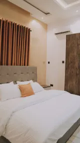 Sapphire Residences by Crystal - Room