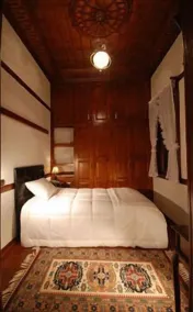 And Hotel - Room