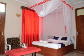 HOTEL SENATE JUJA - Zimmer