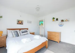 Beach Haven - Camera