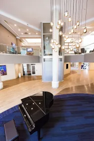 Holiday Inn Newport News - Hampton by IHG - Restaurang