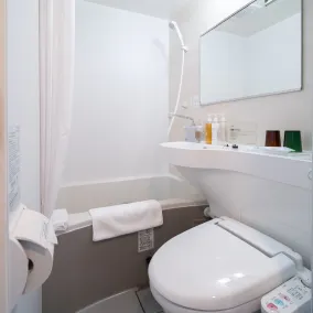 Super Hotel Higashi-Maizuru - Salle de bain