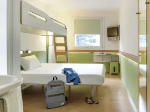 Ibis budget Orléans Sud Comet - Image 1