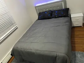 Downtown 1 Bedroom Apartment on 17 ave sw - Chambre