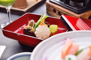 Kokonoe Yuyutei - Comida e bebidas