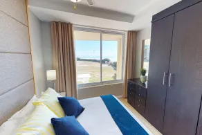 Luxury on the Beach, Lagoon Beach - Værelse