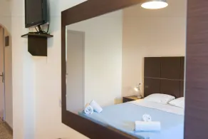 Kamari Blue Boutique Hotel - Chambre