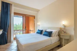 Boutique Hotel Torre Di Cala Piccola - Room