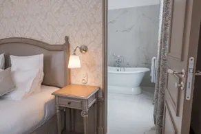 Château de Montabert - Chambre