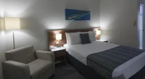 Ocean Centre Hotel - Room