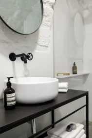 Melisende - Bathroom