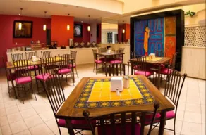 Hotel Real Azteca Boulevard - Restaurant