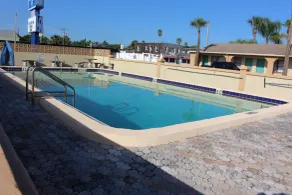 Lion Inn - Saint Augustine - Piscine