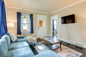 3 Mi to Dtwn Saginaw: Cozy Family Home w/ Yard! - Interiør