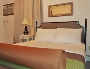 Arhaus 2 Experience a chic and inviting accommodation in Grand Forks - Zimmer