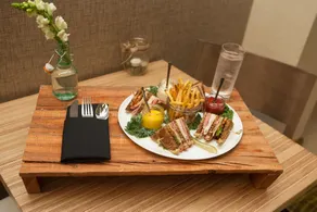 Holiday Inn Greenville by IHG - Restaurant