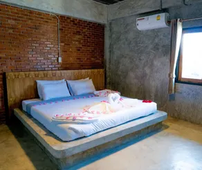 Ton Fang Hotel - Room