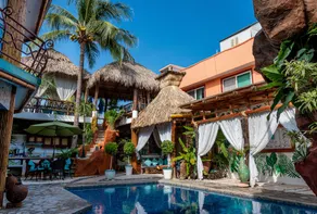Monyoli Hotel & Boutique - Piscine