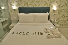 Sarovar Portico Naraina, Hotel - Chambre