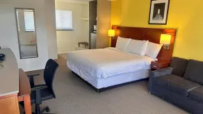 Lakeshore Inn Water Front - Chambre