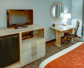 Comfort Suites Pittsburgh Airport - Chambre