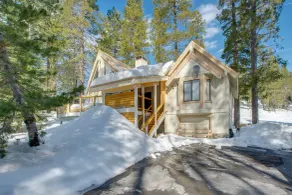 5 Mi to Soda Springs Mtn Resort: Forest-view Gem! - Interiør