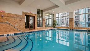 Best Western Plus Chateau Inn Sylvan Lake - Piscine