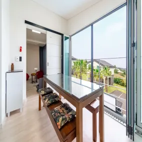 Pool and Villa Sorang - Ausblick vom Zimmer