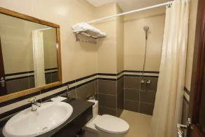 Thanh Thanh Hotel - Bathroom