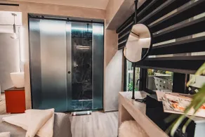 Project 3 Urban Chic Hotel - Rom
