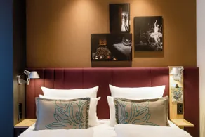Motel One Stuttgart-Mitte - Chambre