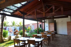 Toya Hotel - Restaurante