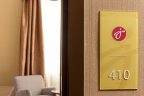 Jaslin Hotel - Room